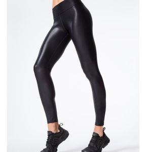 CARBON38 - TAKARA LEGGINGS - Black - M